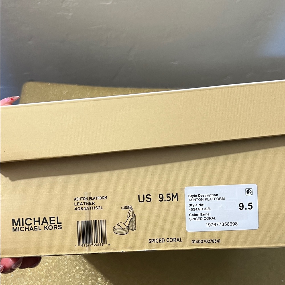 NIB Michael Kors Spiced Coral Ashton Platform Heels with Dust Bag - Picture 3 of 15